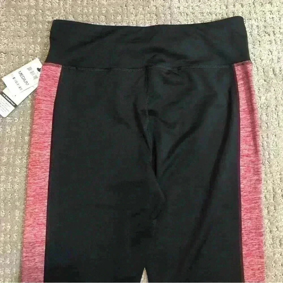 Ideology Black and Sangria Colored Athletic Leggings Size Medium NWT - Picture 4 of 10